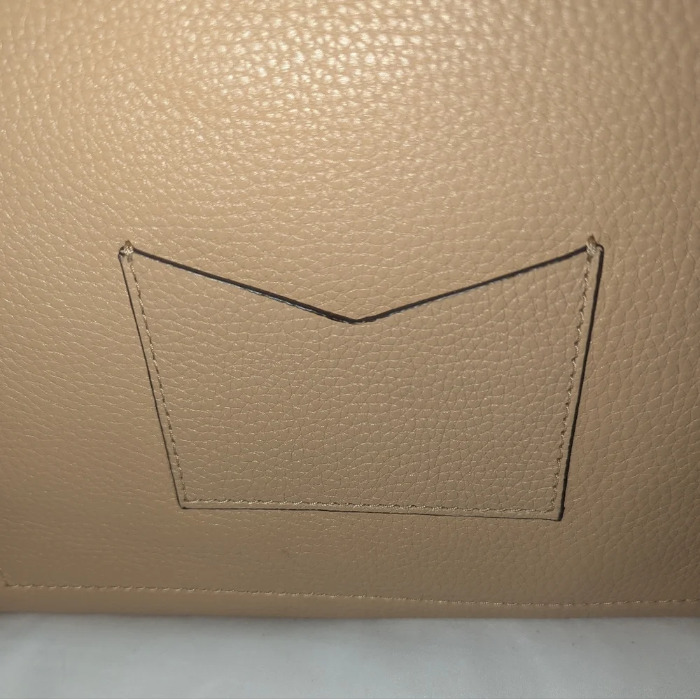Michael Kors Junie Beige Leather Hobo Bag.